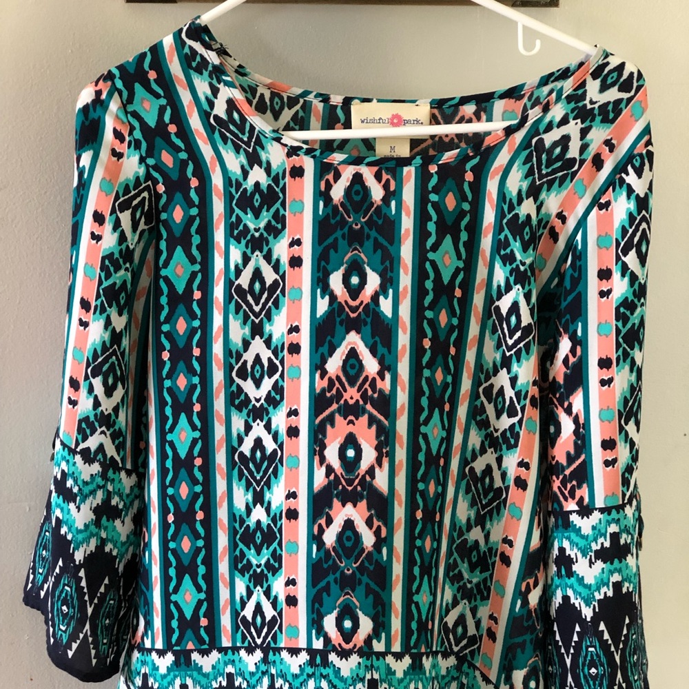 Women’s dress shirt
